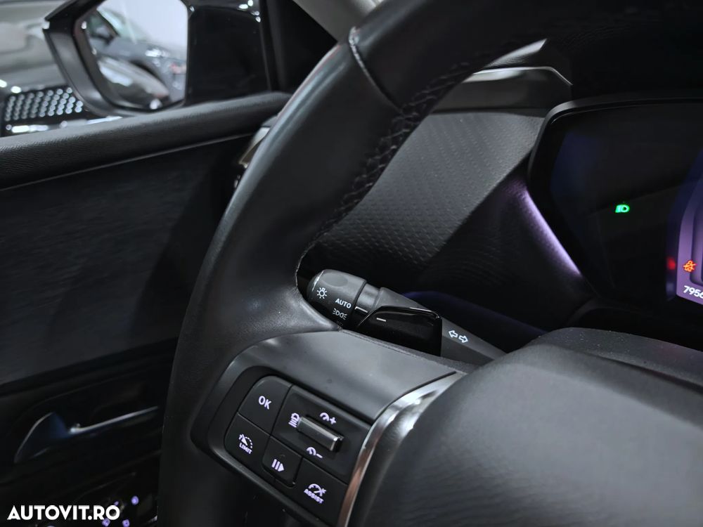 Citroën C5 X 1.2 PureTech 130 S&S EAT8 Shine - 28