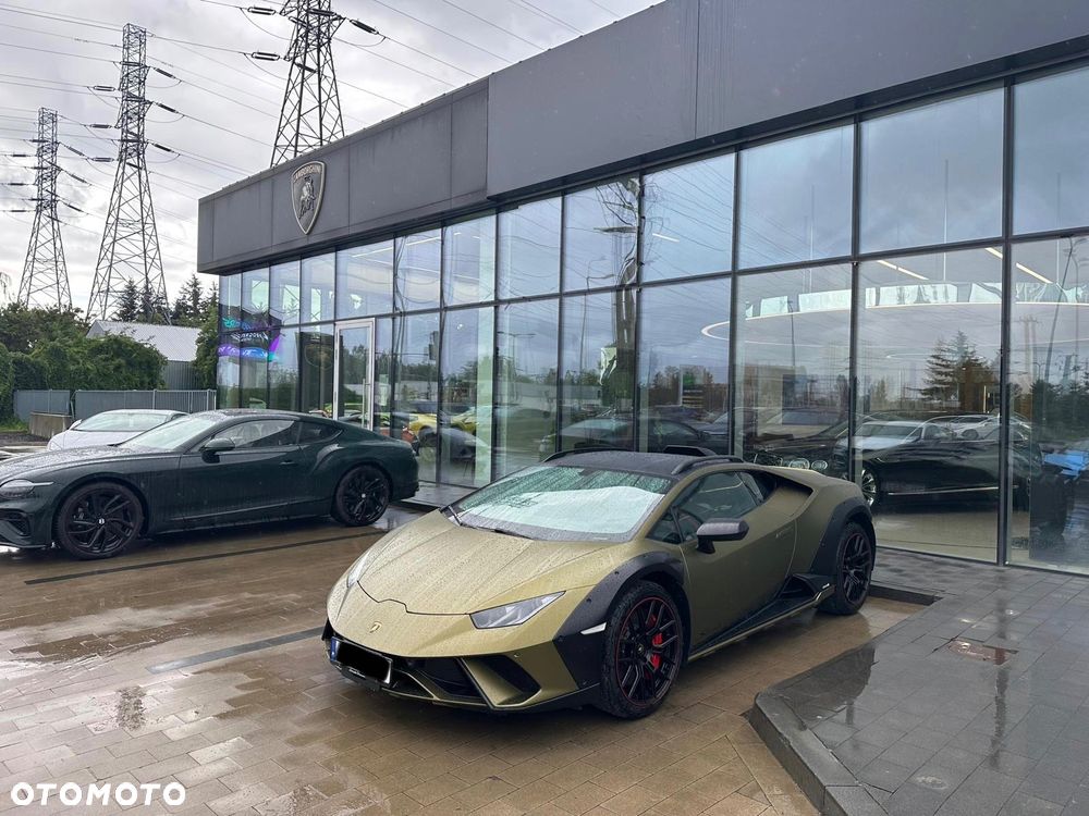 Lamborghini Huracan - 1