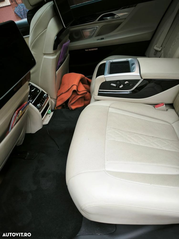 BMW Seria 7 740Ld xDrive - 11