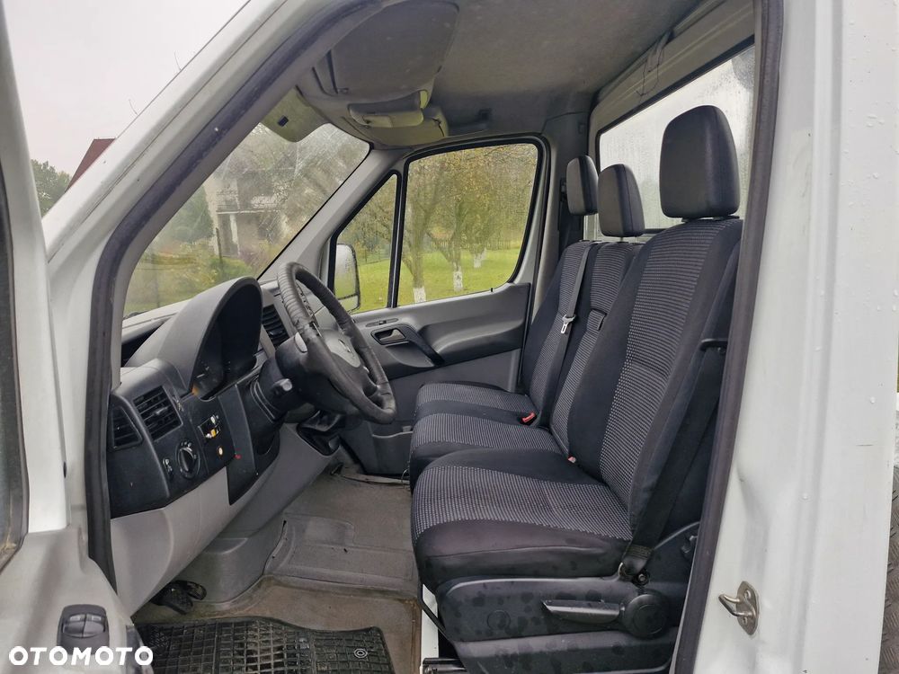 Mercedes-Benz SPRINTER - 9