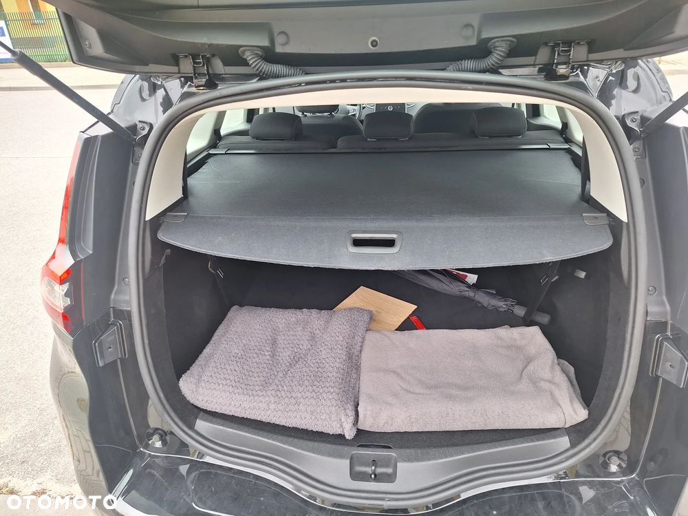 Renault Scenic - 20