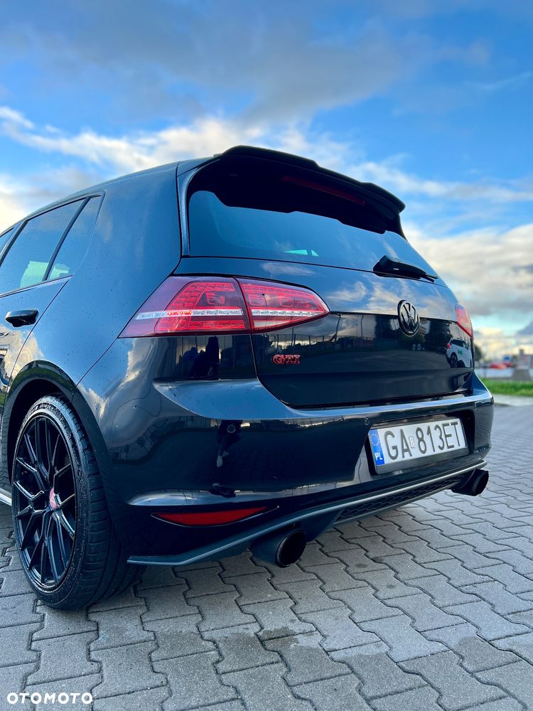 Volkswagen Golf VII 2.0 TSI BMT GTI DSG - 34