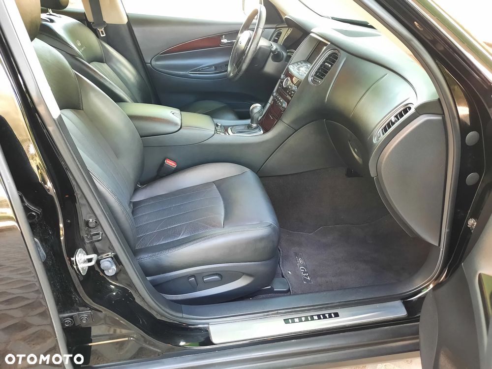 Infiniti EX - 3