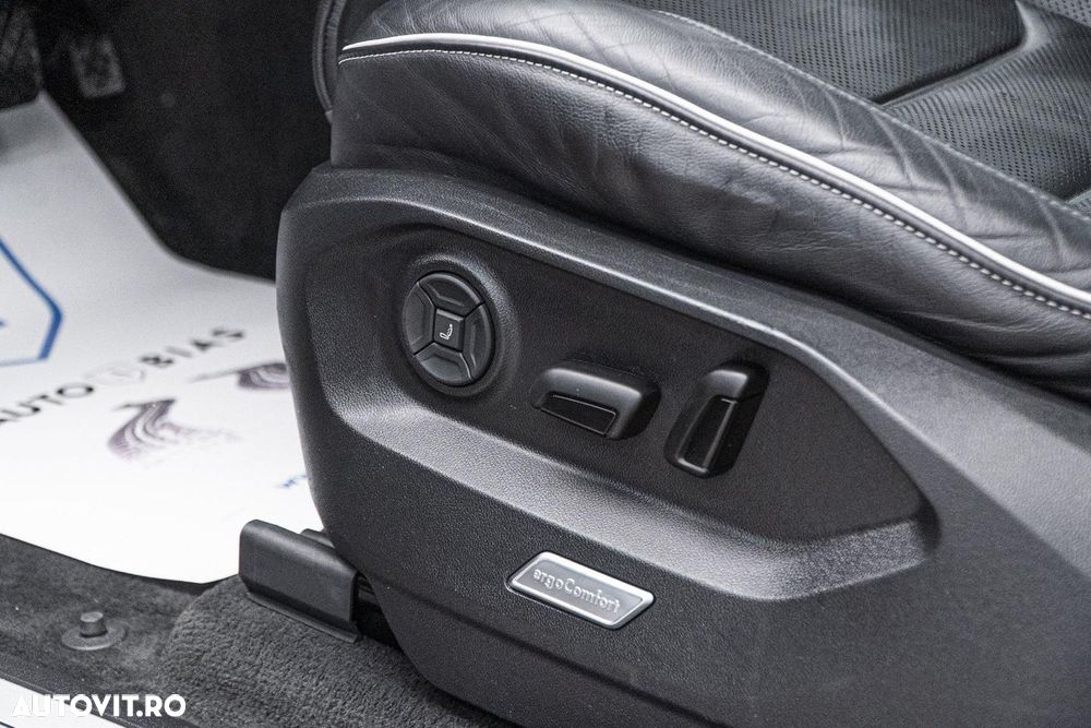 Volkswagen Touareg 3.0 V6 TDI 4Motion DPF Automatik Elegance - 27