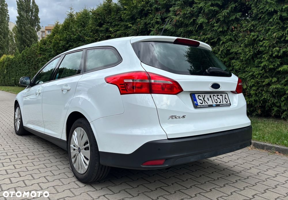 Ford Focus 1.5 TDCi SYNC Edition - 1