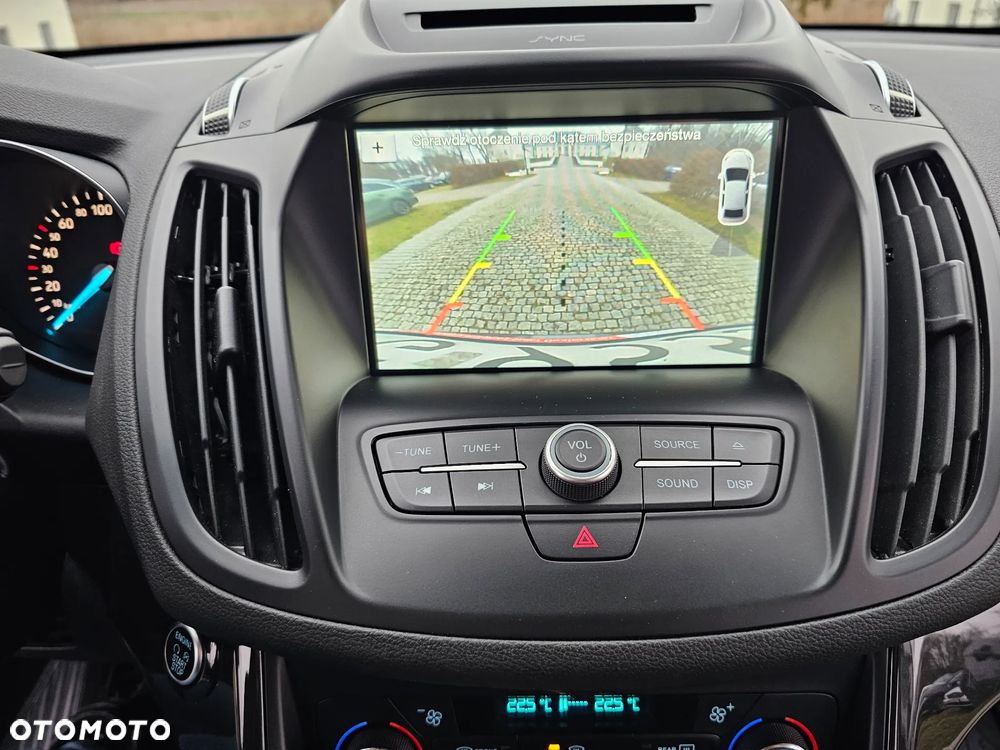 Ford Kuga 2.0 TDCi FWD Titanium Plus - 17