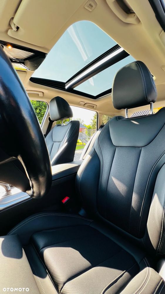 BMW Seria 3 320d xDrive Luxury Line sport - 35