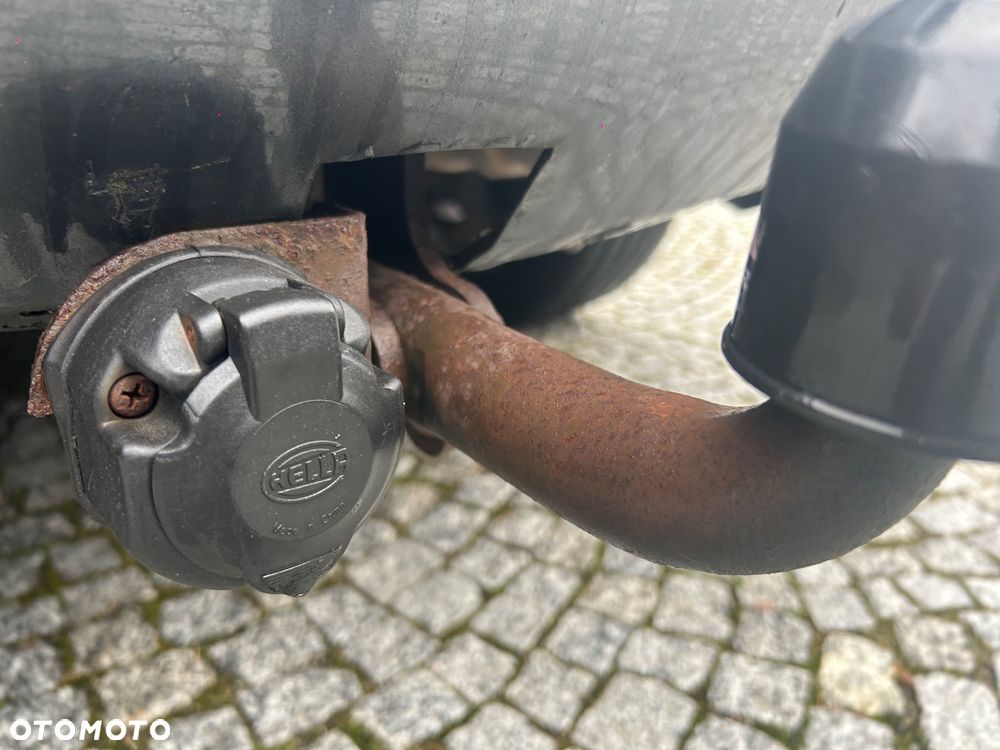 Hyundai Santa Fe 2.4 4WD GLS - 28