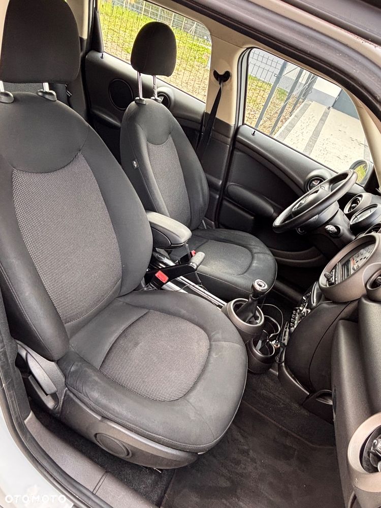 MINI Countryman Cooper D - 16