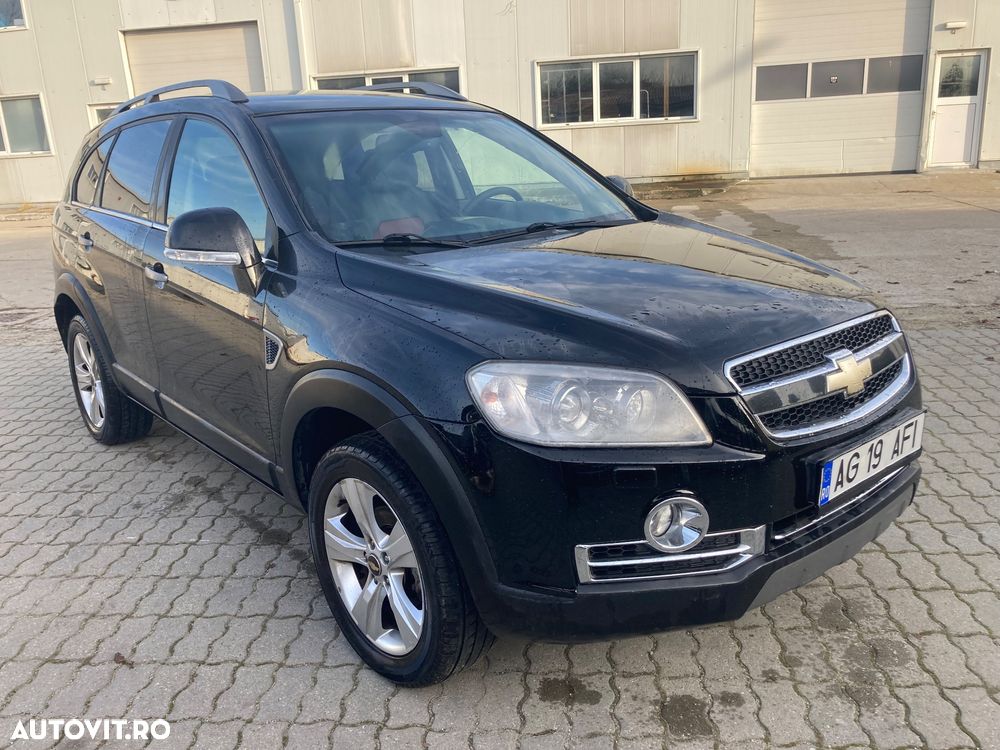 Chevrolet Captiva 2.0 4WD 7 Sitzer Automatik LT Exclusive - 2