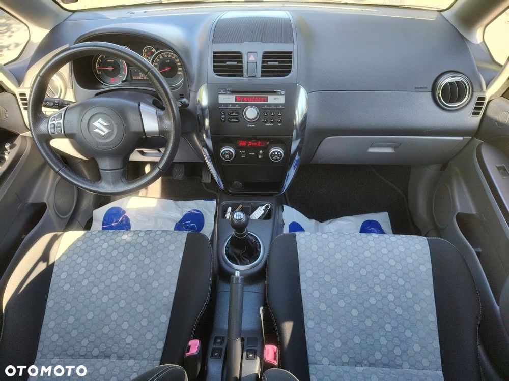 Suzuki SX4 1.6 VVT 4x2 Style - 22