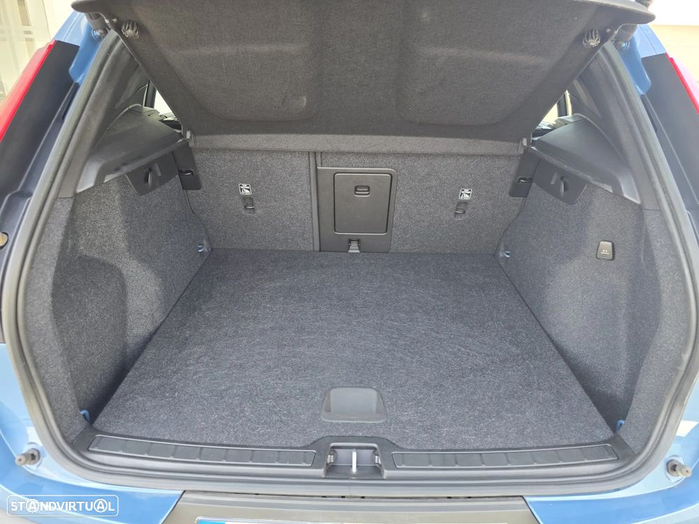 Volvo XC 40 1.5 T4 PHEV Plus Dark - 31