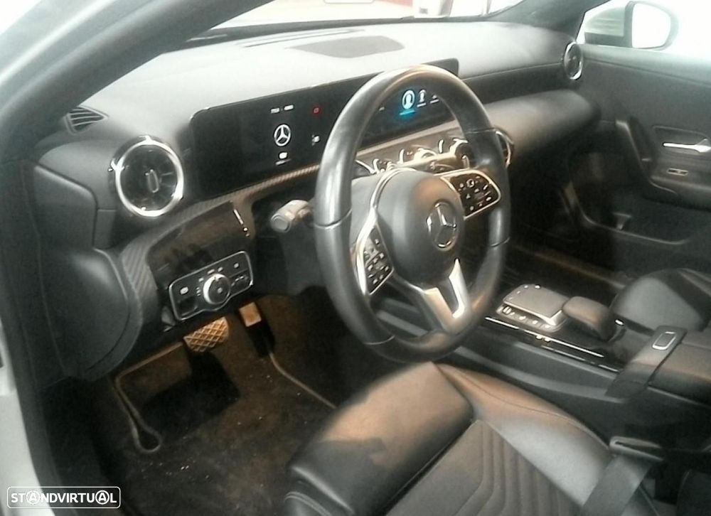 Mercedes-Benz A 250 e Style Plus - 5