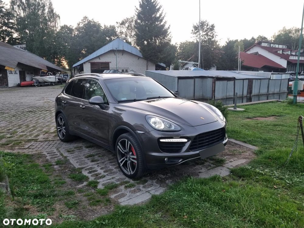 Porsche Cayenne - 6