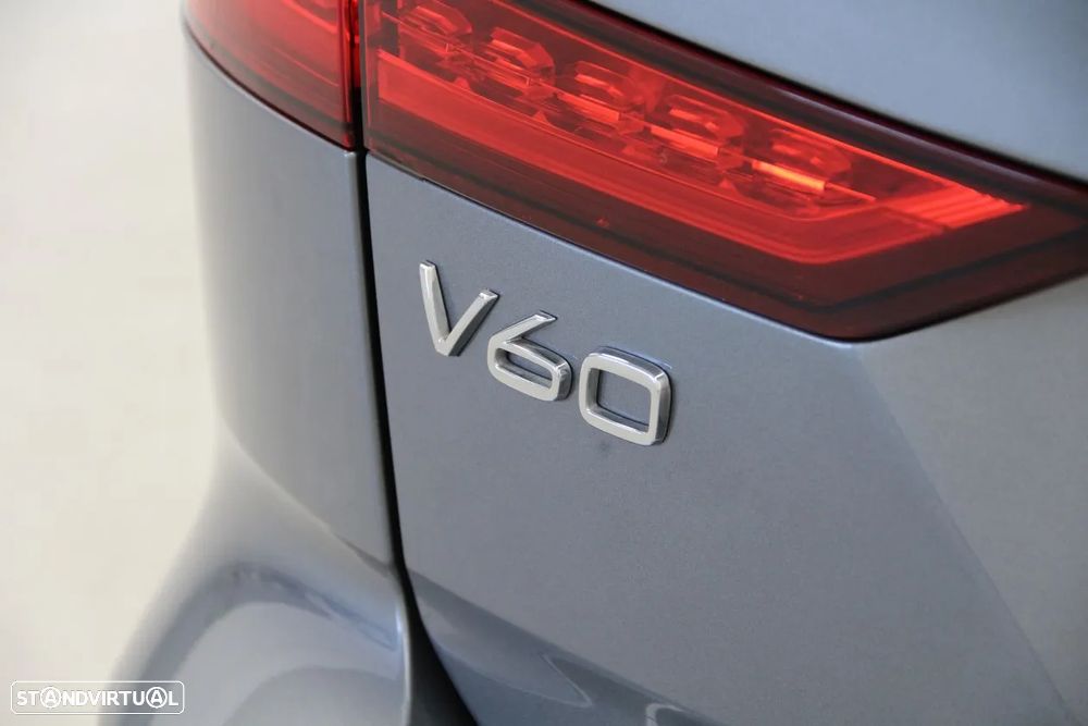 Volvo V60 2.0 D4 R-Design Geartronic - 5