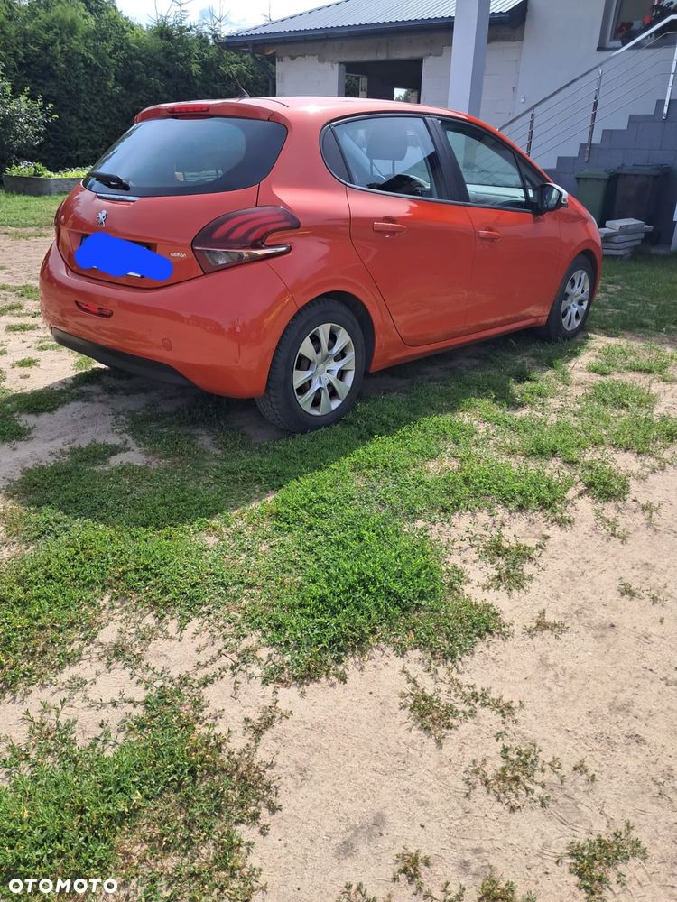 Peugeot 208 - 2