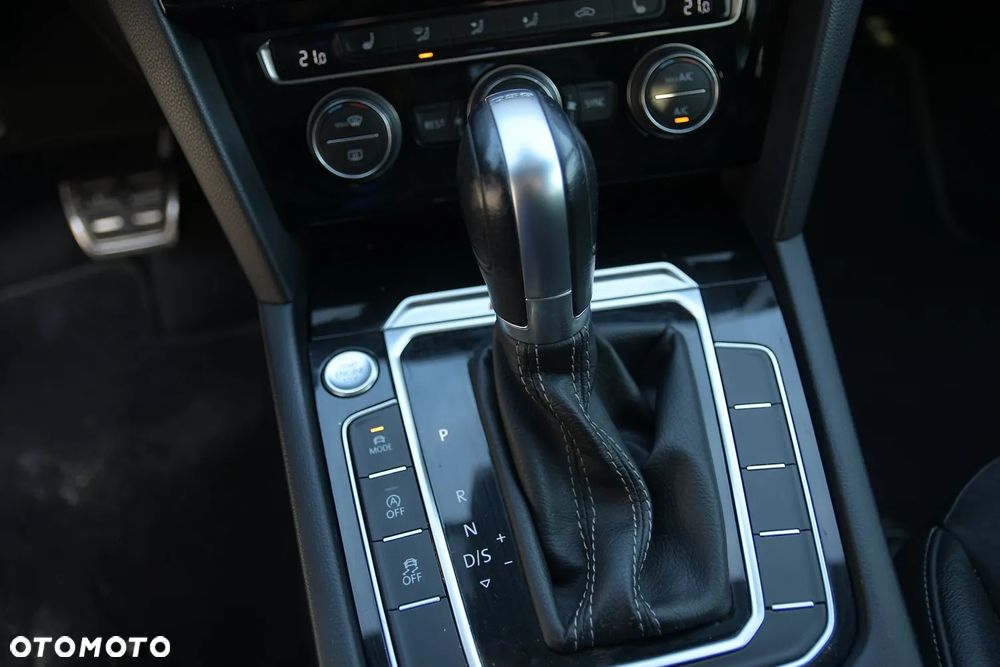 Volkswagen Arteon 2.0 TSI 4Motion R-Line DSG - 35