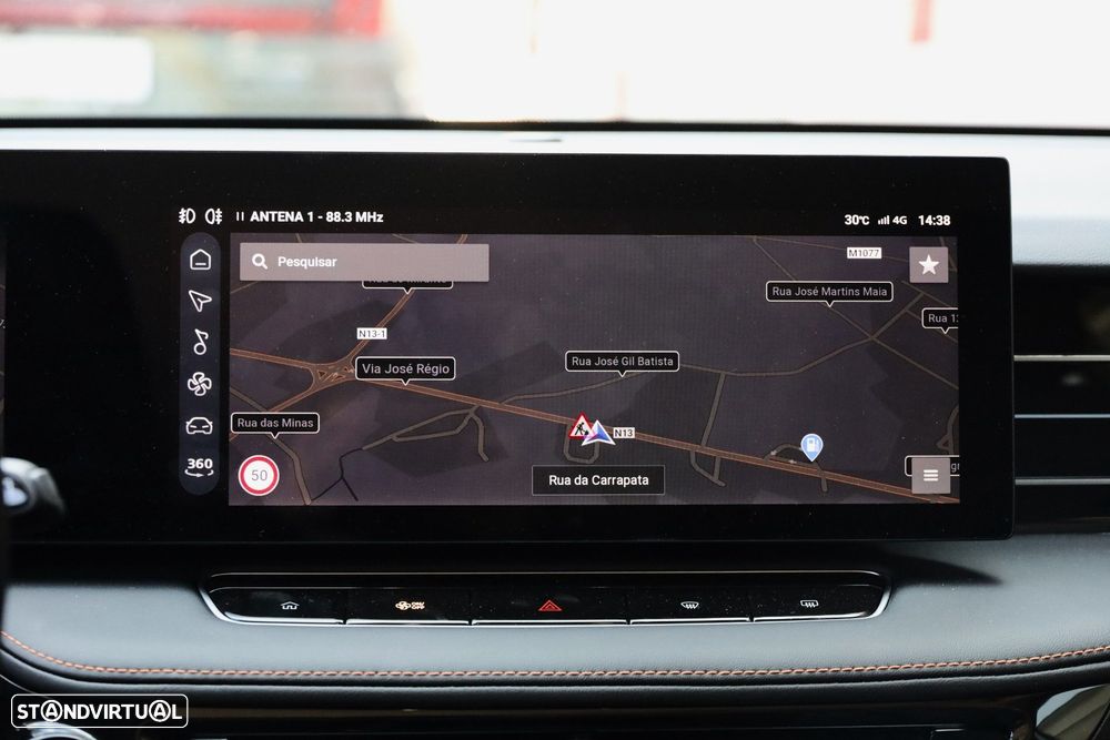 MG HS 1.5 Plug-in Hybrid Luxury - 24