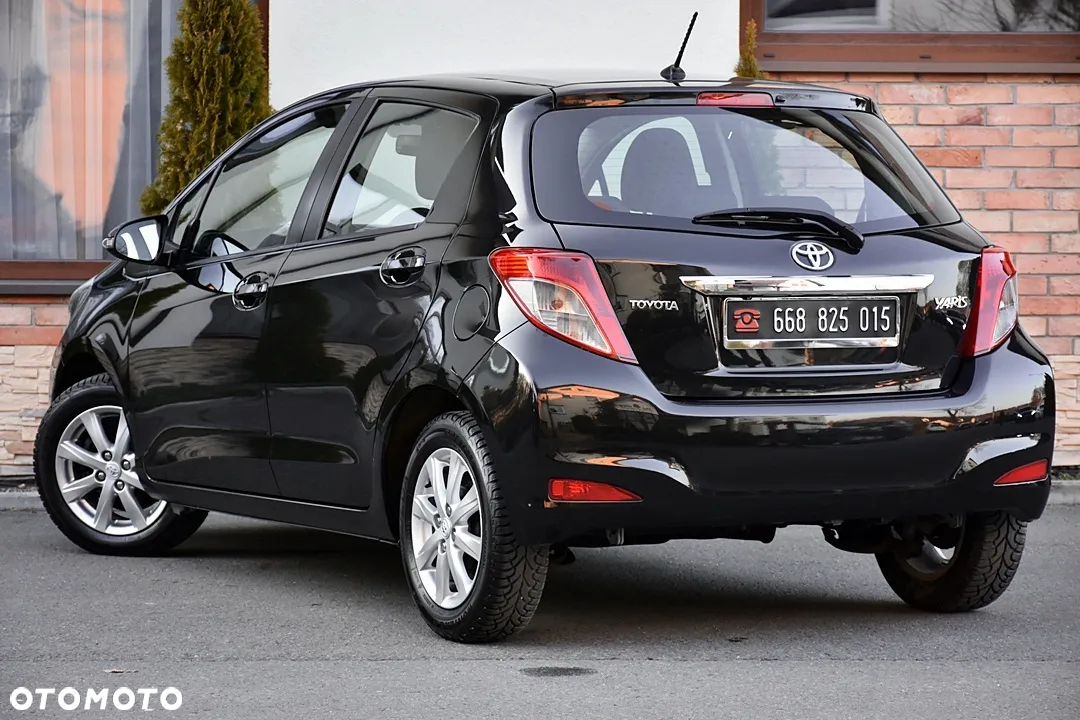 Toyota Yaris 1.33 Business Edition - 3