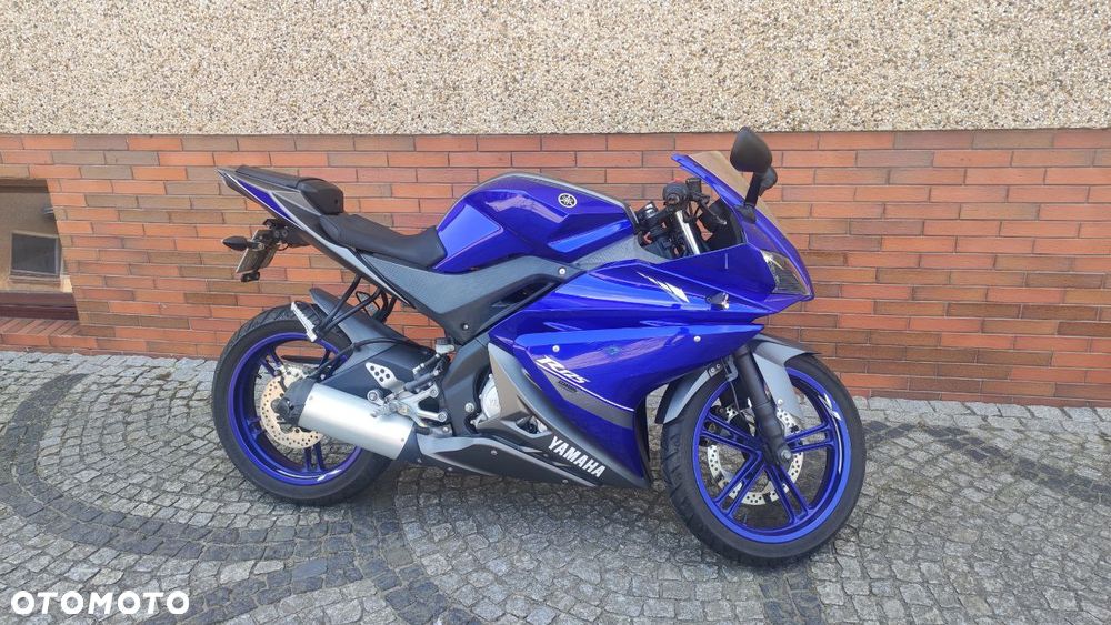 Yamaha YZF - 1