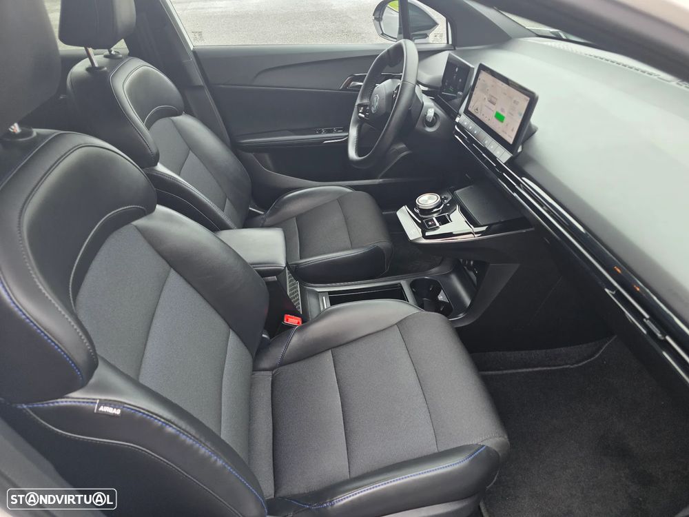 MG MG4 77 kWh Extended Range Luxury - 14