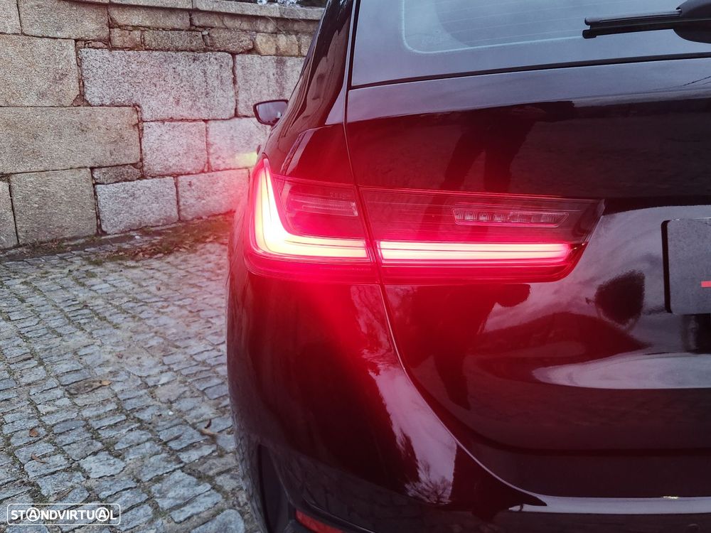 BMW 318 d Touring - 41