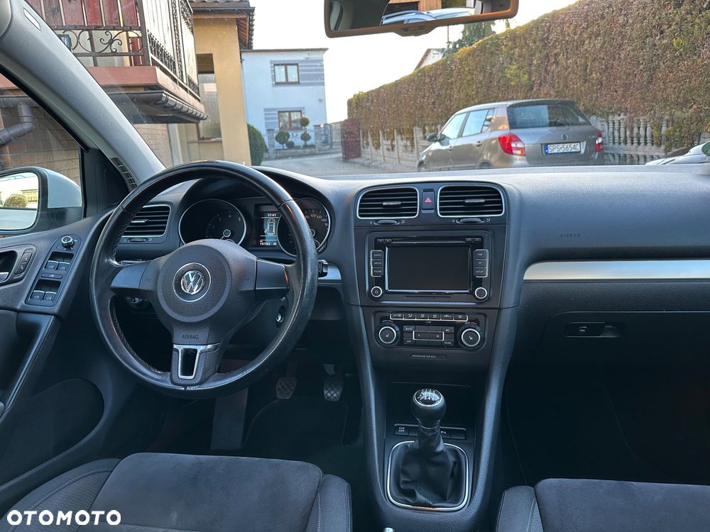 Volkswagen Golf 1.4 TSI Highline - 24