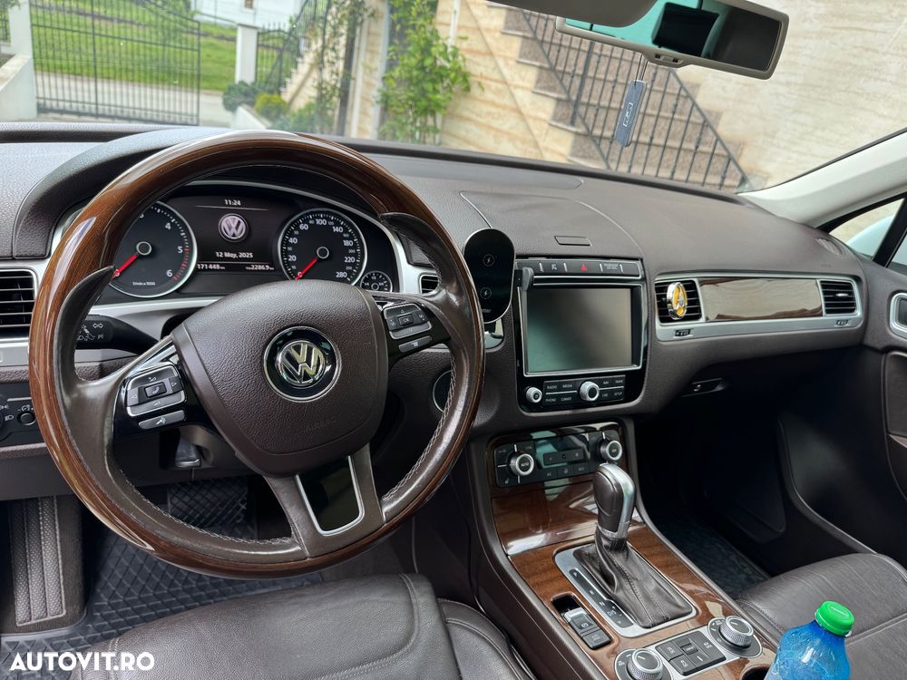 Volkswagen Touareg - 4