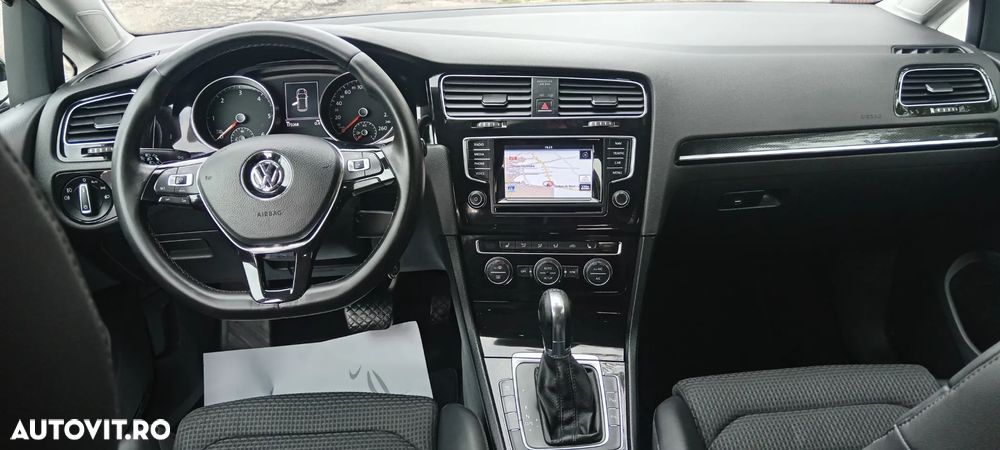 Volkswagen Golf 2.0 TDI DSG BMT Highline - 12