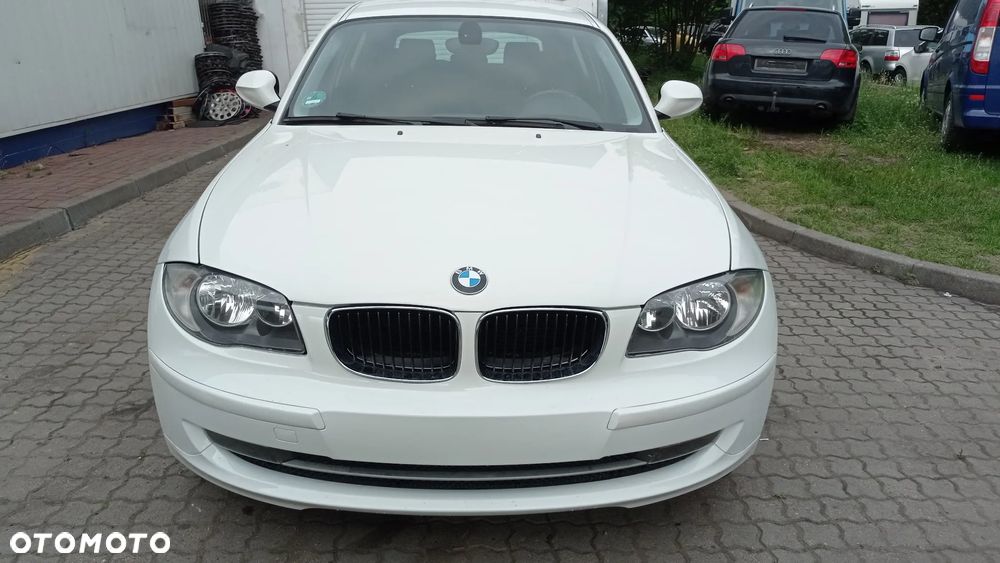 BMW Seria 1 116i - 34