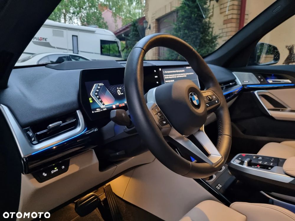 BMW X1 - 11