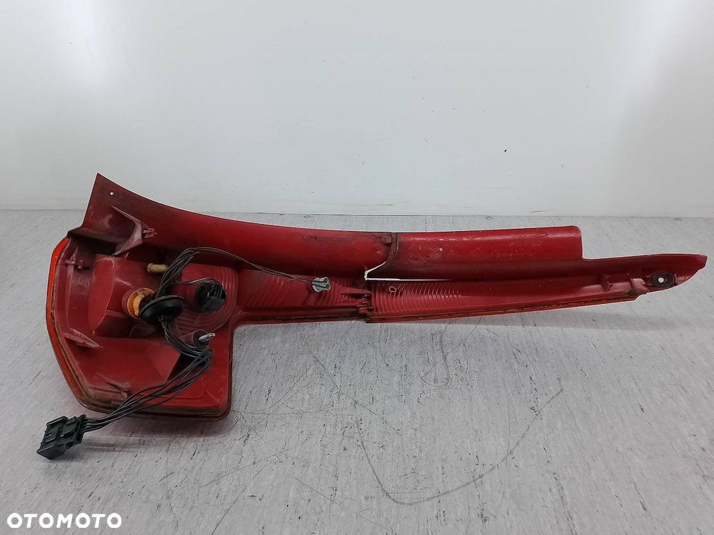 LAMPA TYLNA LEWA CITROEN C4 I 9655864080   9655863880 HATCHBACK - 6
