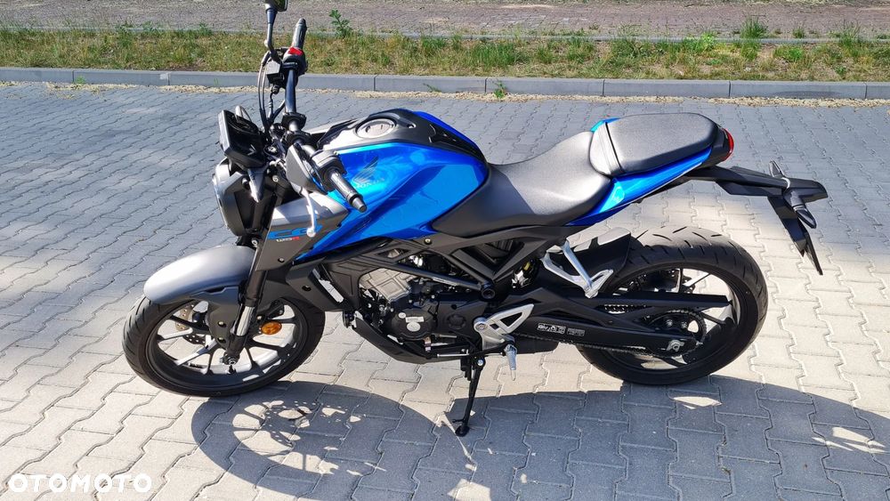 Honda CB - 3