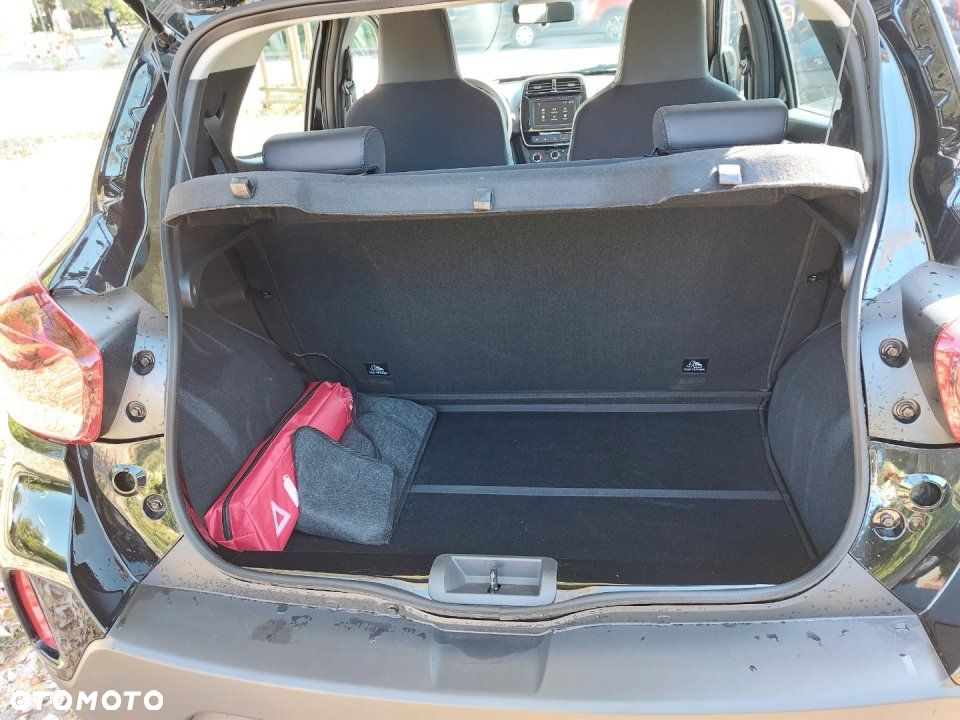 Dacia Spring - 8