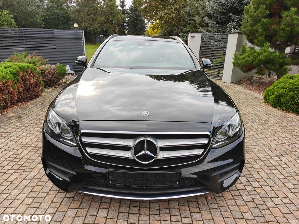 Mercedes-Benz Klasa E 220 d 4Matic 9G-TRONIC AMG Line - 5