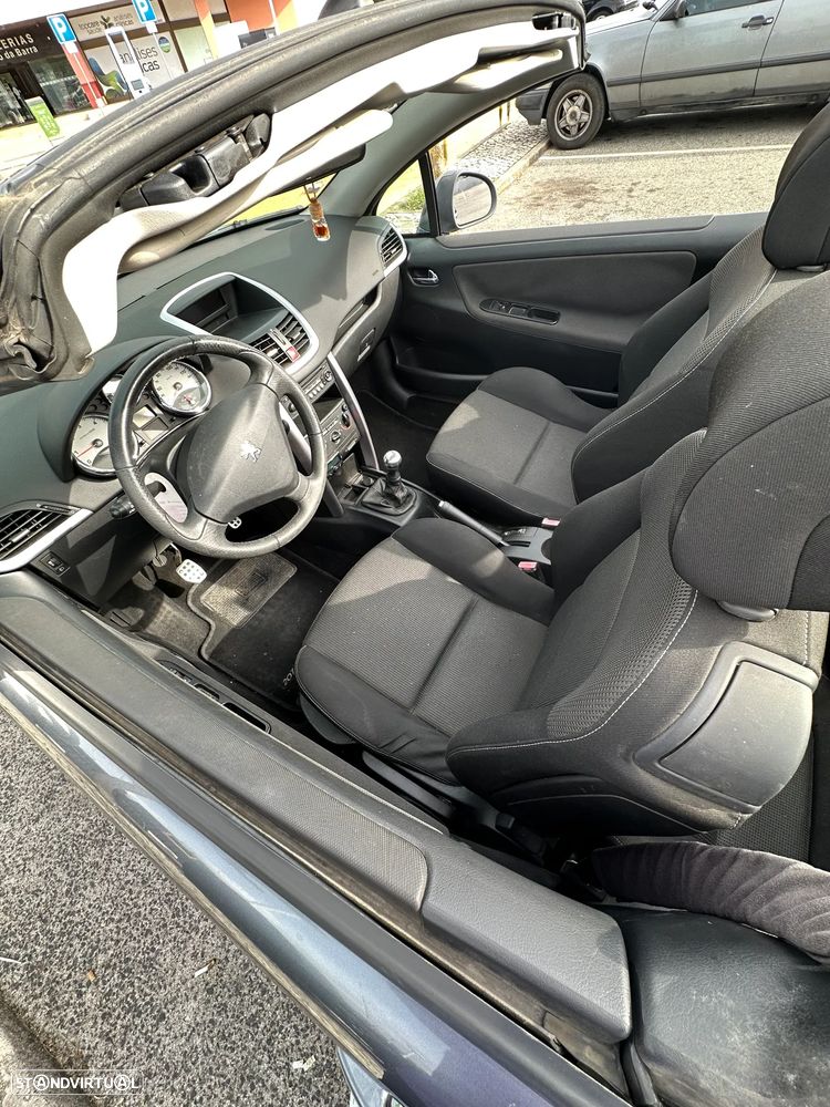 Peugeot 207 CC 1.6 HDi FAP Sport - 8