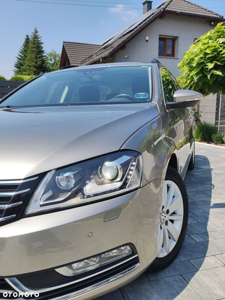 Volkswagen Passat 2.0 Blue TDI DSG SCR Comfortline - 12