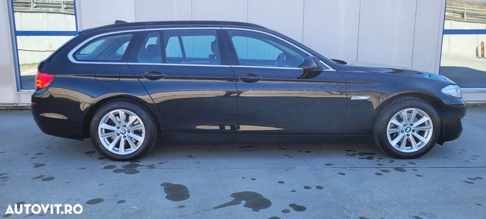BMW Seria 5 520d Aut. Modern Line - 6