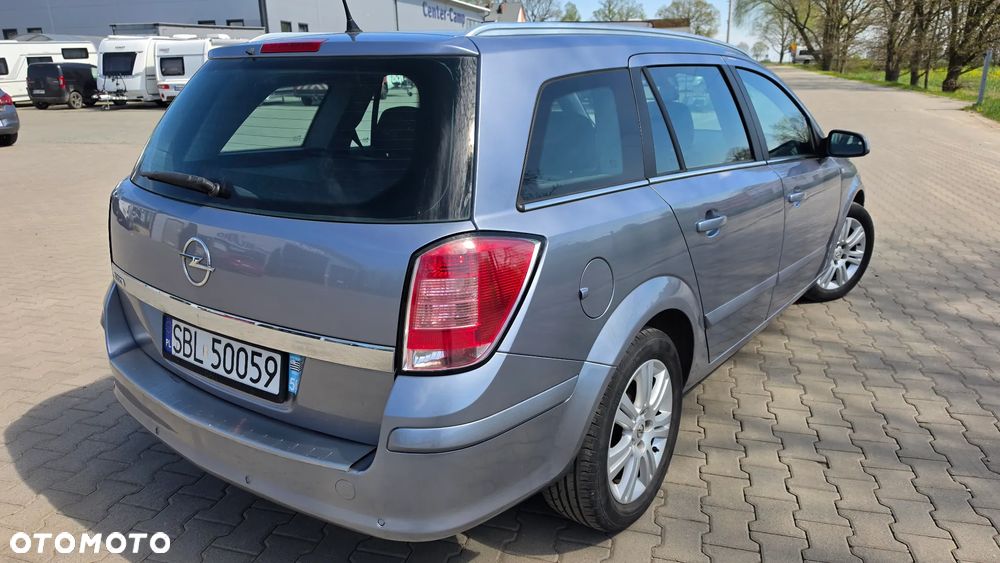 Opel Astra - 17