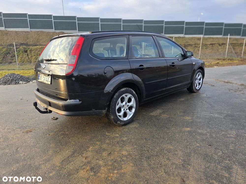 Ford Focus 1.8 FF Trend - 7