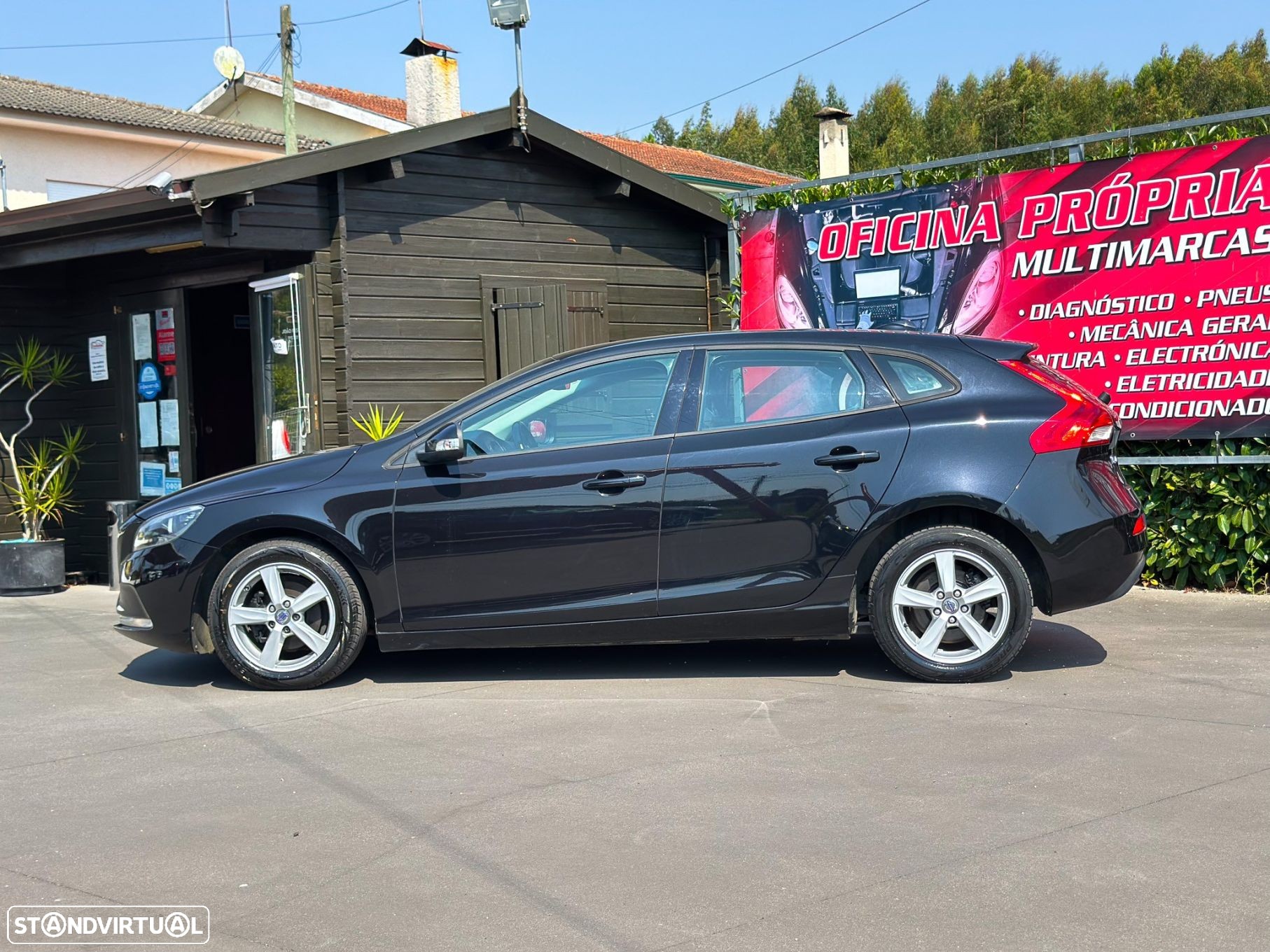 Volvo V40 1.6 D2 Momentum - 6