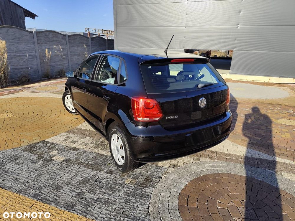 Volkswagen Polo 1.2 Blue Motion Technology Comfortline - 9