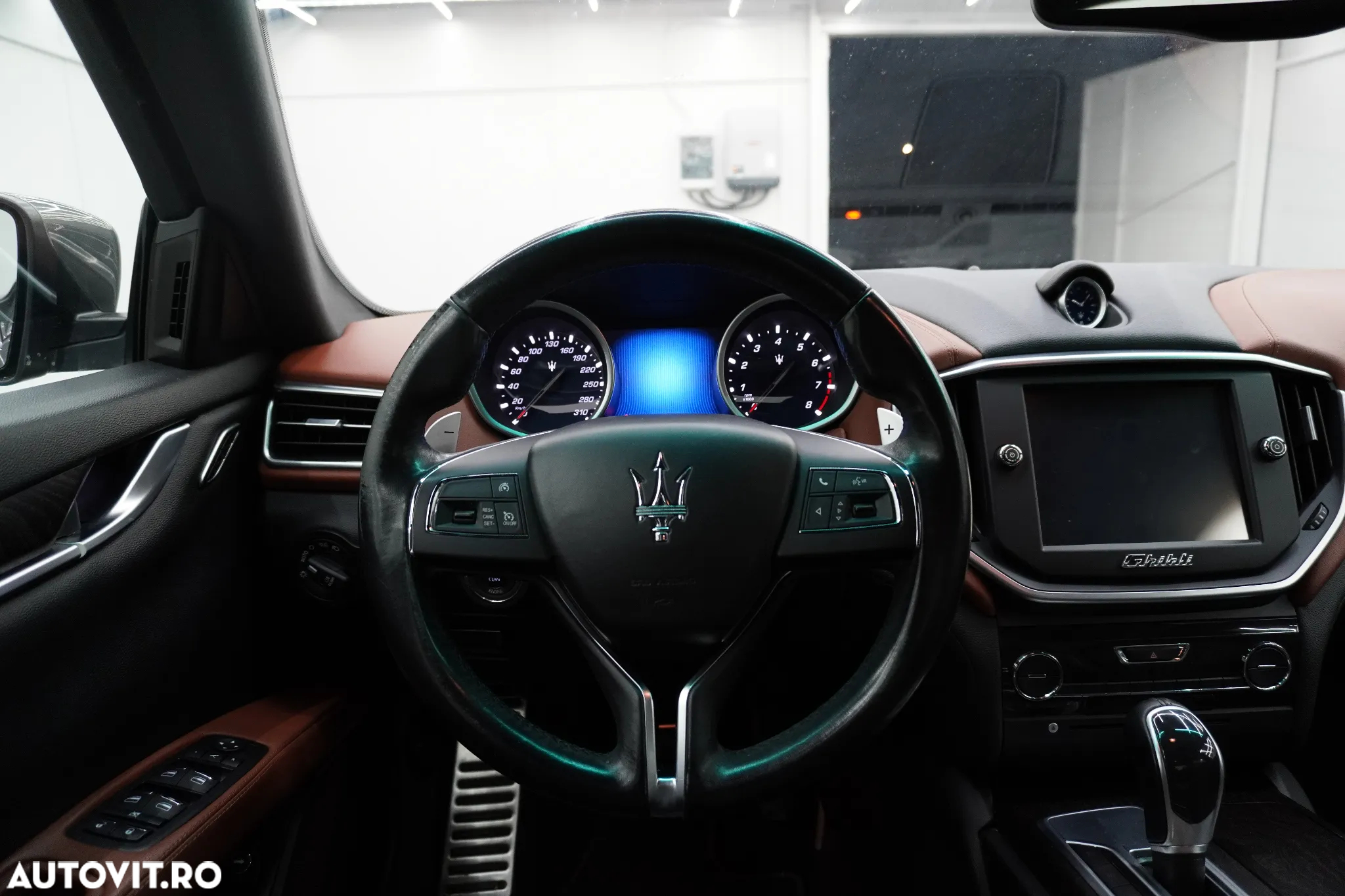 Maserati Ghibli - 6