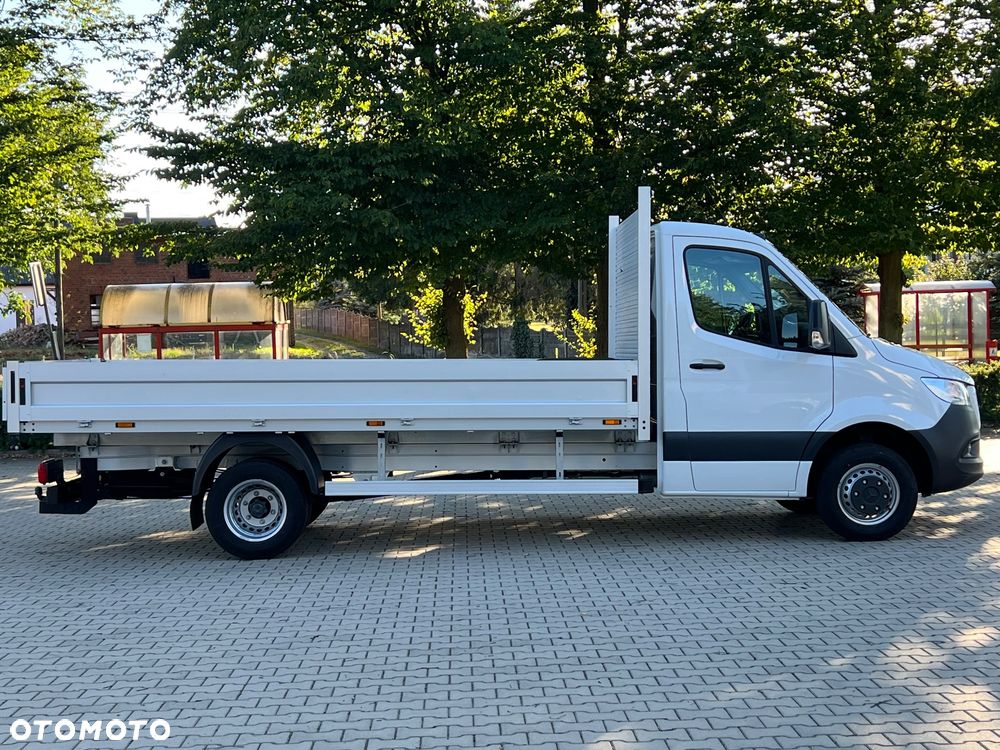 Mercedes-Benz Sprinter - 8