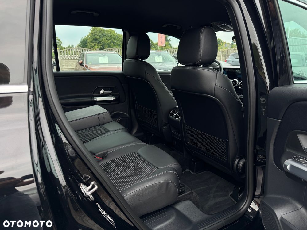 Mercedes-Benz GLB 200 d 8G-DCT Progressive Advanced - 28