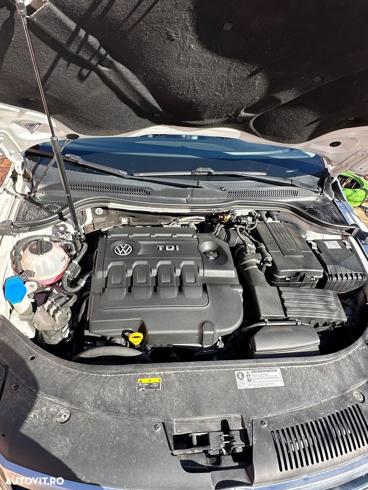 Volkswagen Passat CC - 26