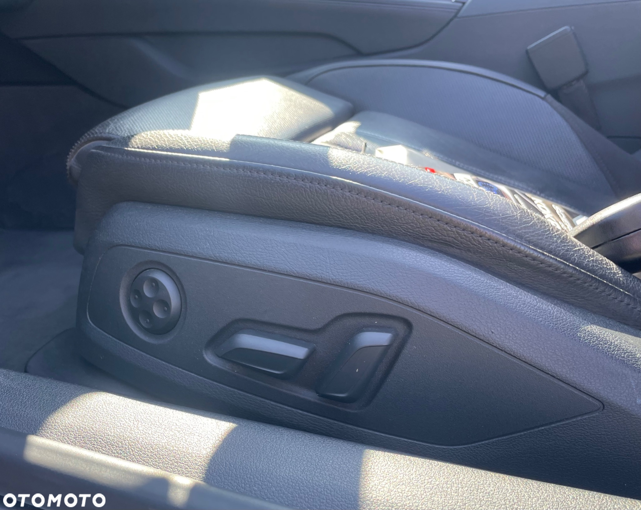 Audi A5 2.0 TFSI Quattro S tronic - 27