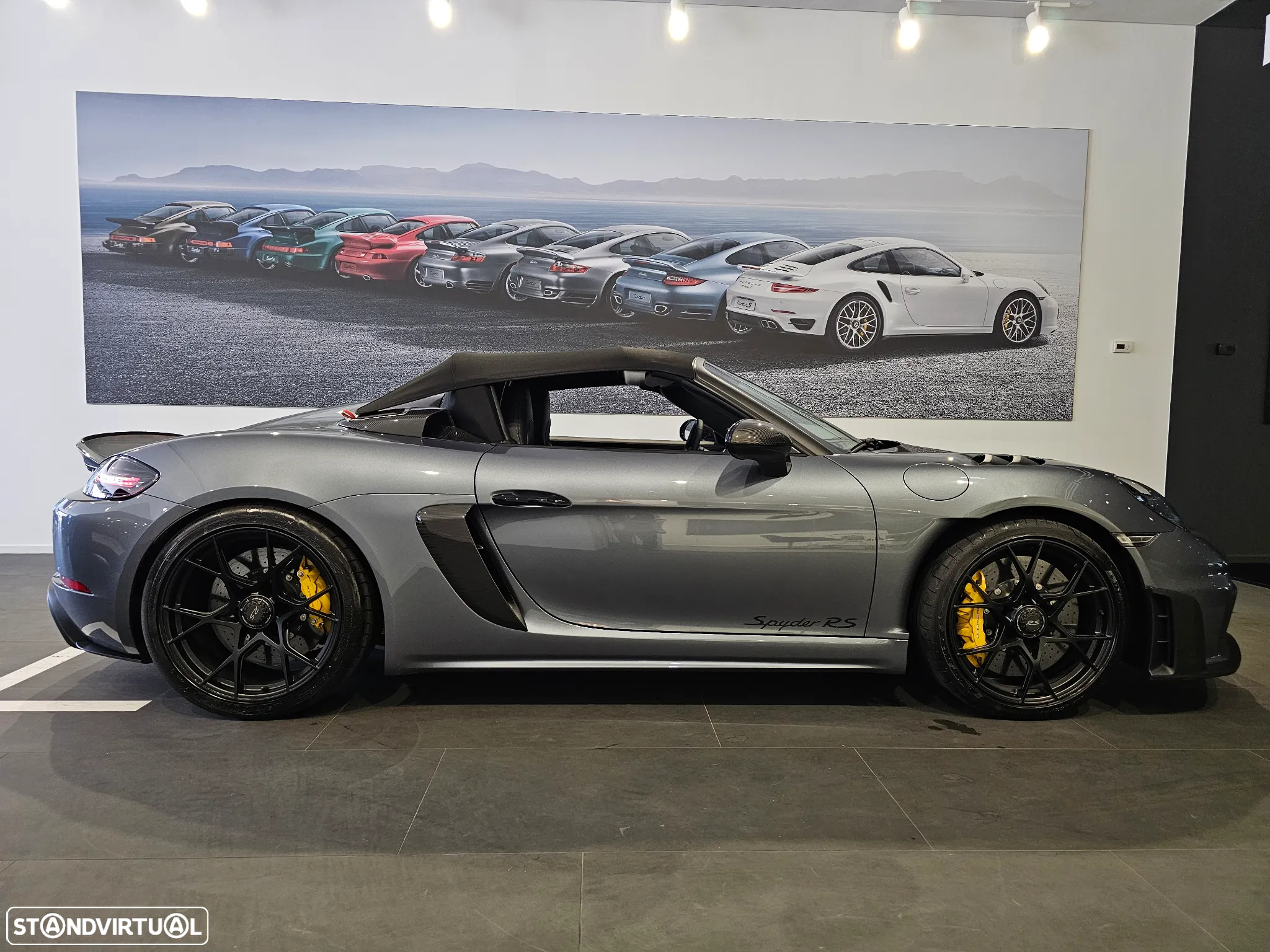 Porsche 718 Spyder - 60