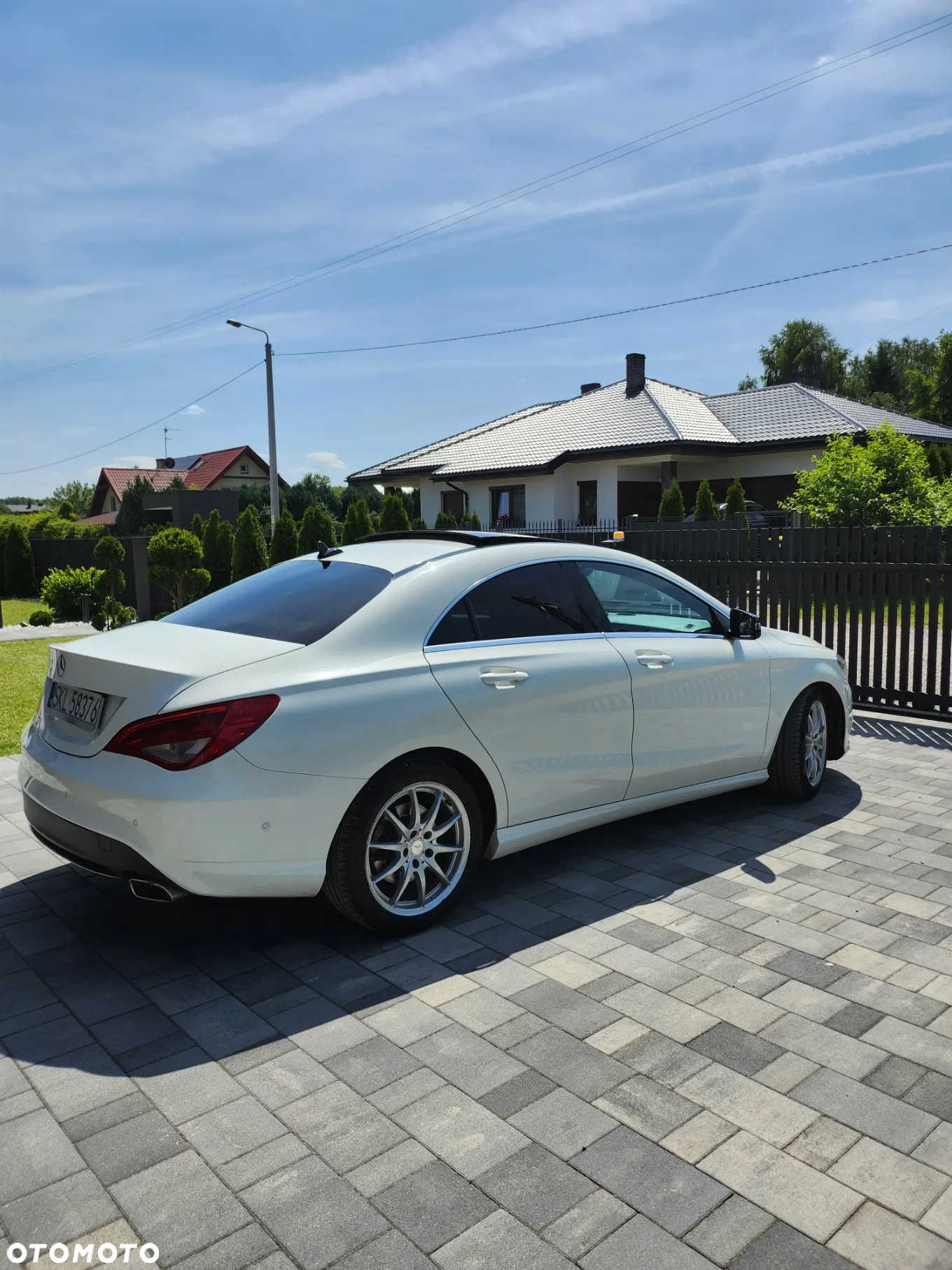 Mercedes-Benz CLA 180 - 2