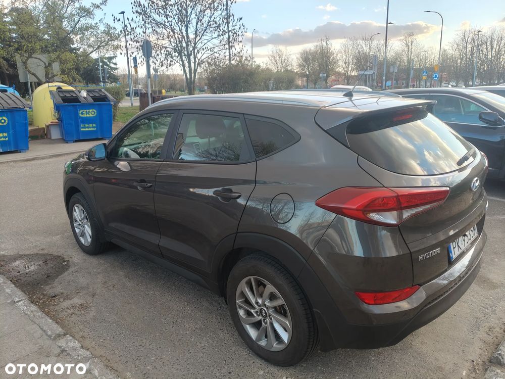 Hyundai Tucson 1.6 GDI BlueDrive Classic 2WD - 12